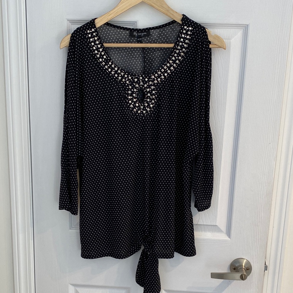 Lily Morgan Black Polka Dot Women's Cold Shoulder Top with tie at waist size XL
